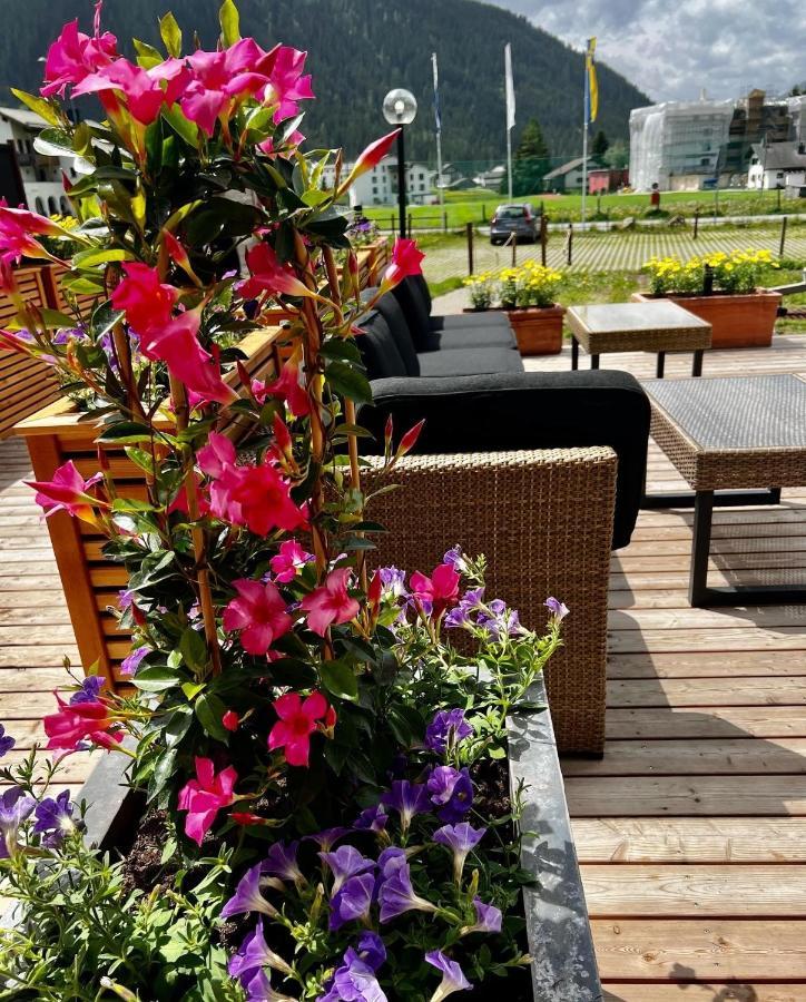 Hotel Buenda Davos Ngoại thất bức ảnh